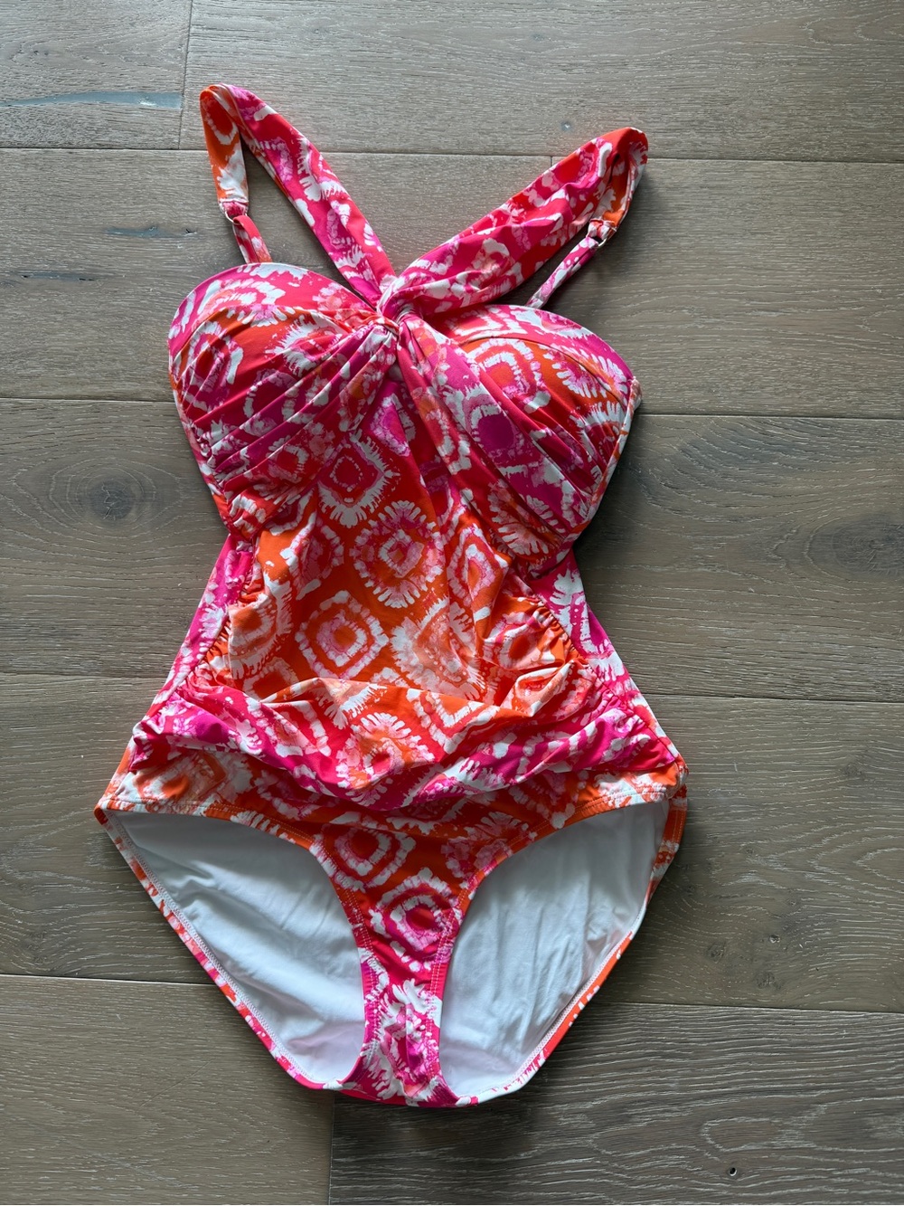 Anne Cole Women's Tie Dye Foulard Twist Bandeau One-Piece Swimsuit - Picture 3 of 7